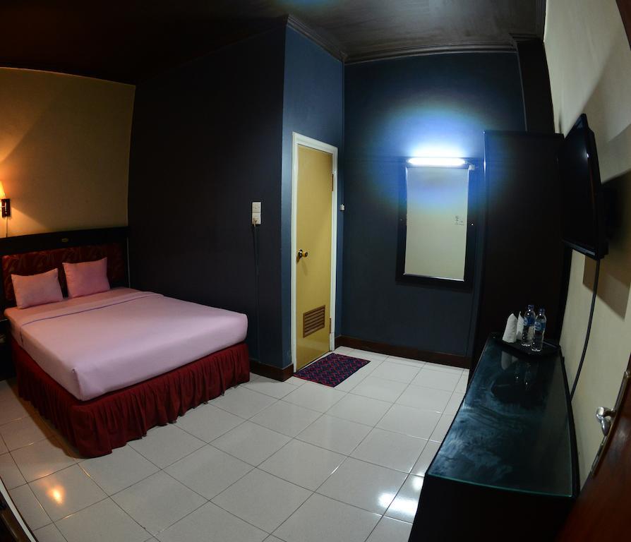 Makassar Mulia Hotel Kamer foto